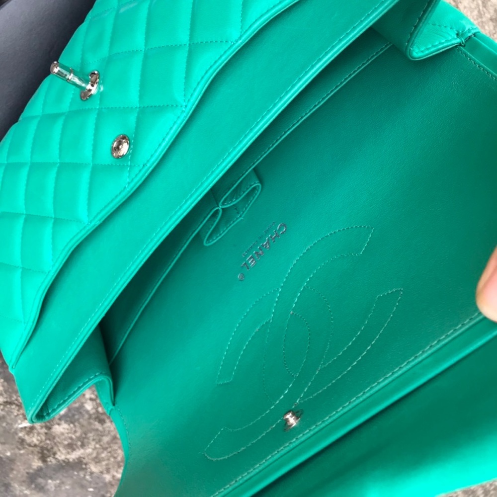 Chanel jumbo double flap - Picture 10 of 15